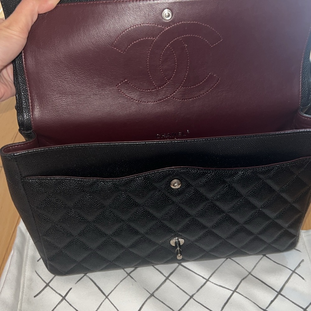 Maxi caviar chanel bag - Picture 6 of 14